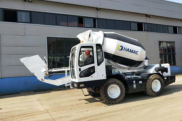 HMC400 Self-loading Concrete Mixer in Uganda